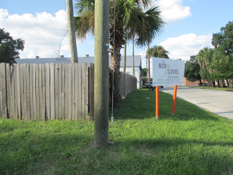 More Photos Of 1204 N Rome Ave, Tampa Warehouse For Lease