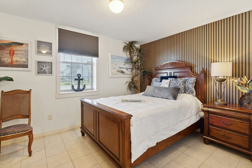 More Photos Of 627 N Fletcher Ave, Fernandina Beach Multifamily For Sale