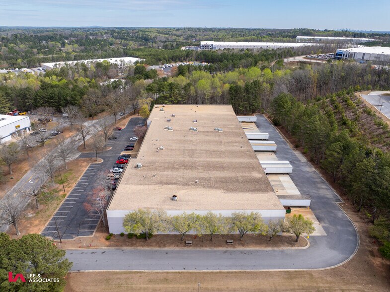 More Photos Of 120 Interstate W Pky, Lithia Springs Warehouse For Lease