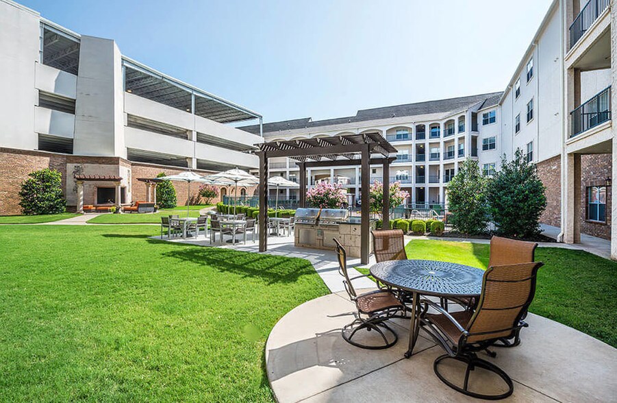 More Photos Of 301-409 N Walker Ave, Oklahoma City Apartments For Lease
