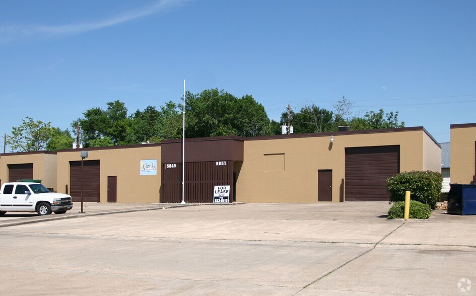 Primary Photo Of 5849-5891 W 34th St, Houston Unknown For Lease