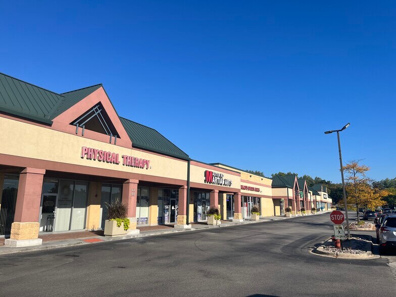 More Photos Of 820-892 Route 59, Bartlett Unknown For Sale