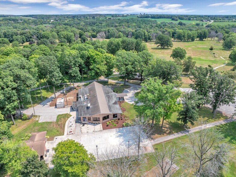 More Photos Of 3212 N Union Rd, Cato Golf Course Driving Range For Sale