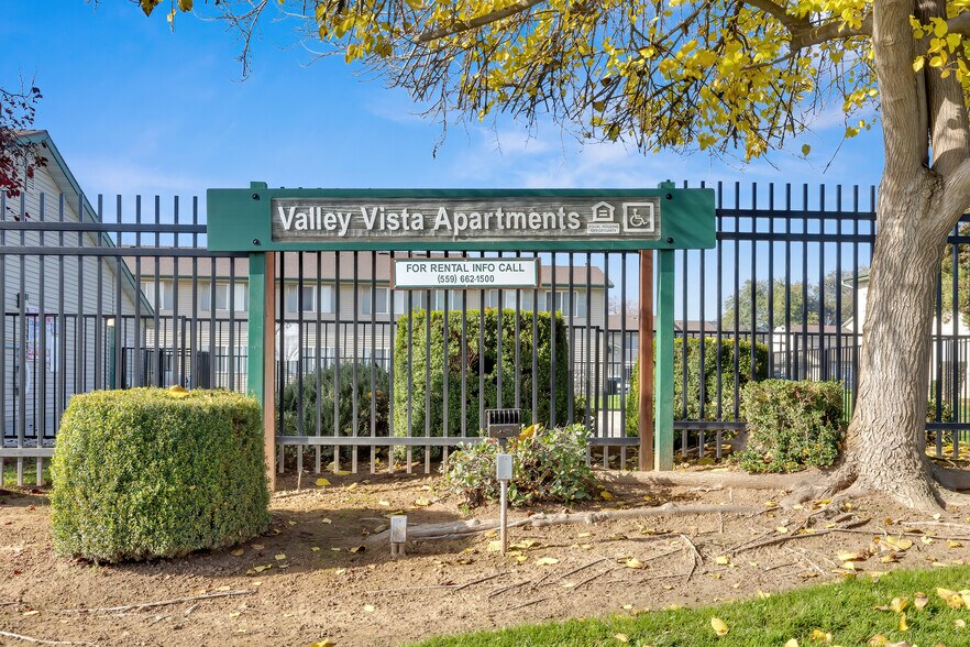 More Photos Of 1832 Merced St, Madera Apartments For Sale