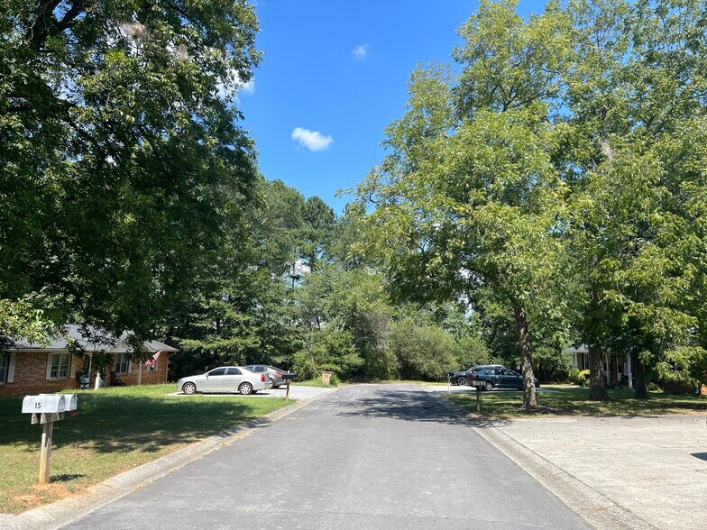 More Photos Of 15 Home Place Dr NW, Cartersville Multifamily For Sale