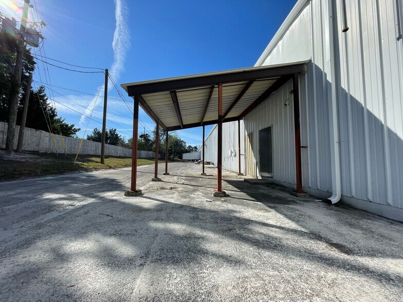 More Photos Of 6230 Stone Rd, Port Richey Unknown For Lease
