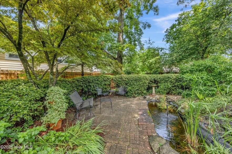 More Photos Of 412 S 3rd St, Wilmington Hospitality For Sale
