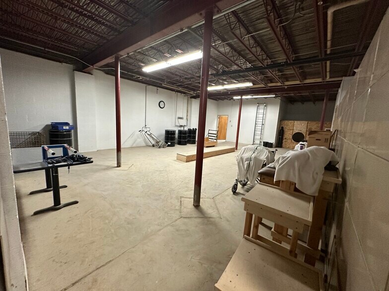 More Photos Of 39000 Center Ridge Rd, North Ridgeville Medical For Sale