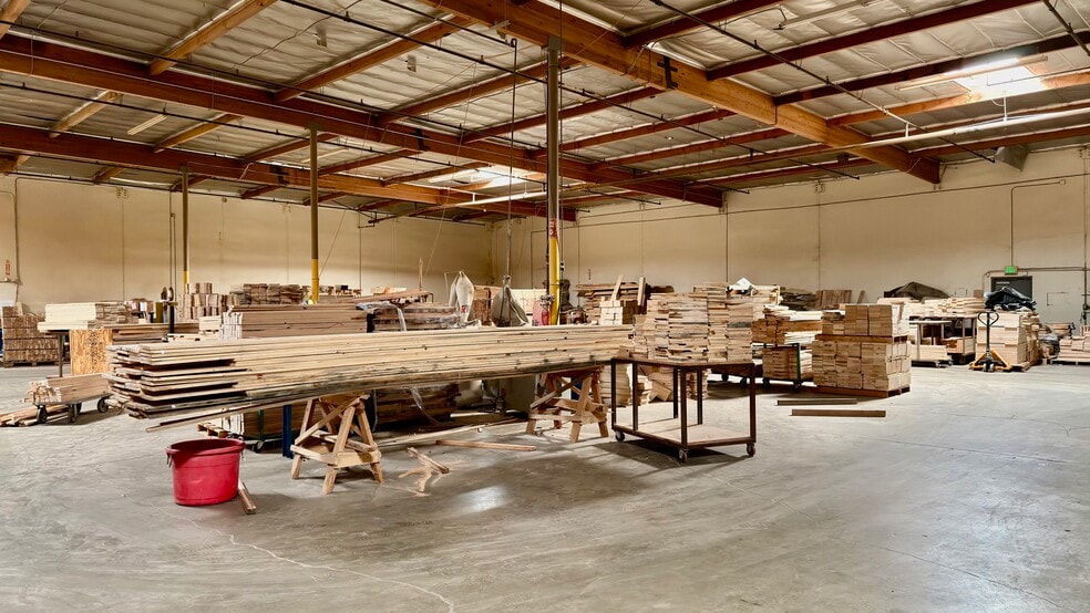 More Photos Of 2212-2312 Edwards Ave, South El Monte Manufacturing For Lease