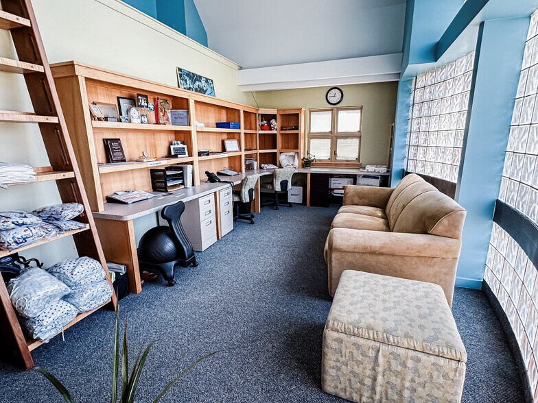 More Photos Of 4649 N Breton Ct SE, Grand Rapids Medical For Sale