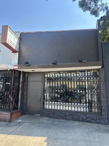 More Photos Of 5078 W Pico Blvd, Los Angeles Storefront For Lease