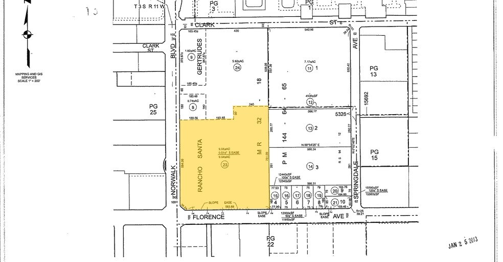 More Photos Of 10700-10710 Norwalk Blvd, Santa Fe Springs Light Distribution For Lease