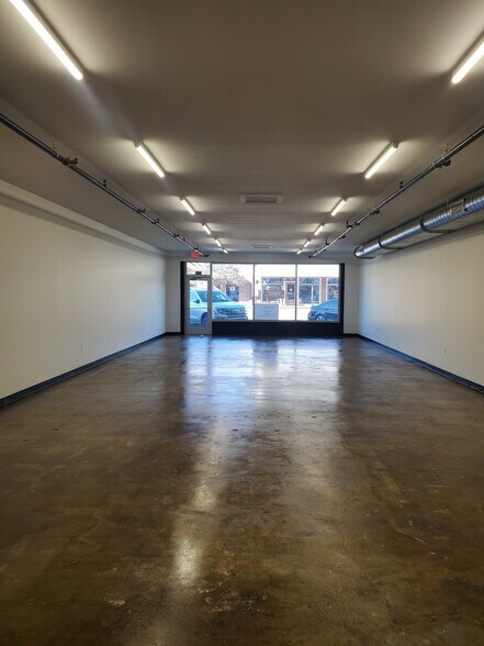Primary Photo Of 162 W Main St, Lewisville Storefront Retail Office For Lease
