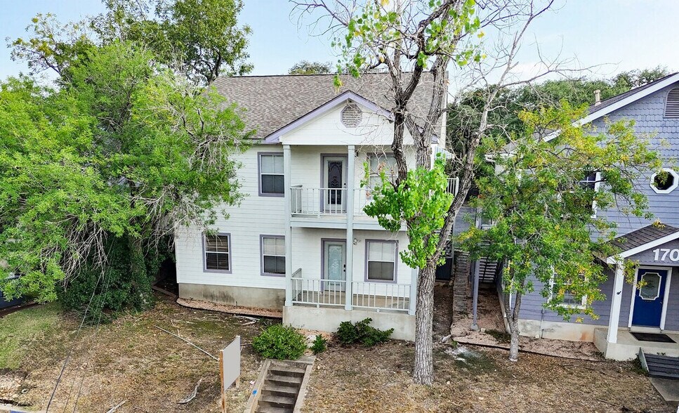 More Photos Of 1704 W 6th St, Austin Office Residential For Lease