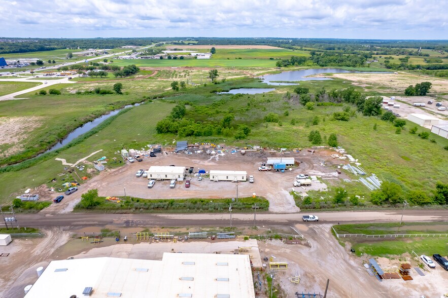 More Photos Of South Harvey, Norman Land For Sale