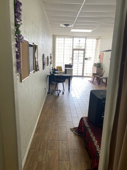 More Photos Of 4307-4321 Lemmon Ave, Dallas General Retail For Lease