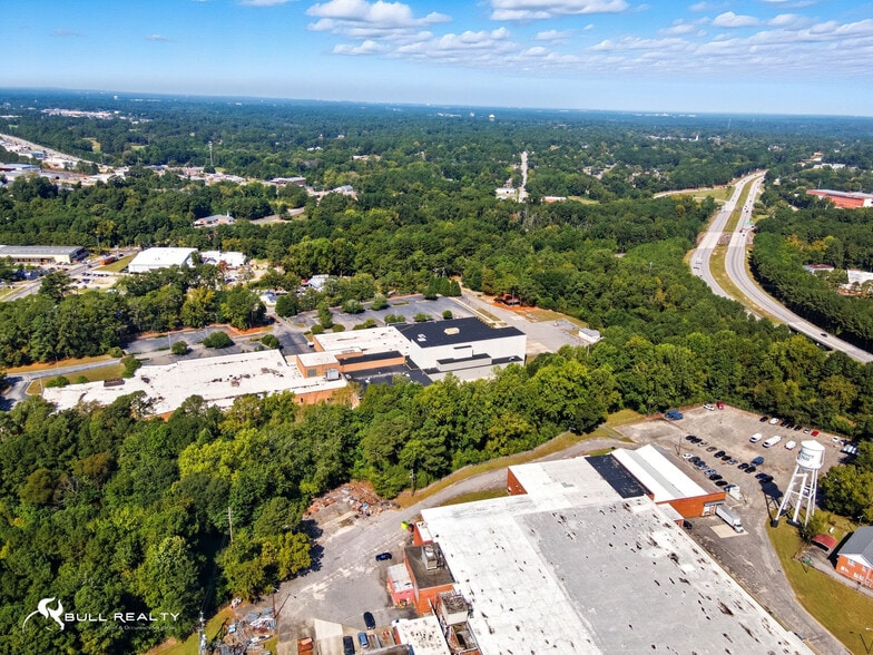 More Photos Of 458 Whitfield St, Fayetteville Manufacturing For Lease