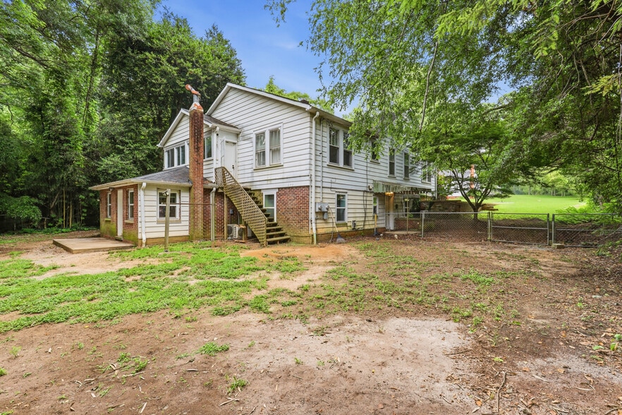 More Photos Of 117 Lucille Ave, Easley Multifamily For Sale