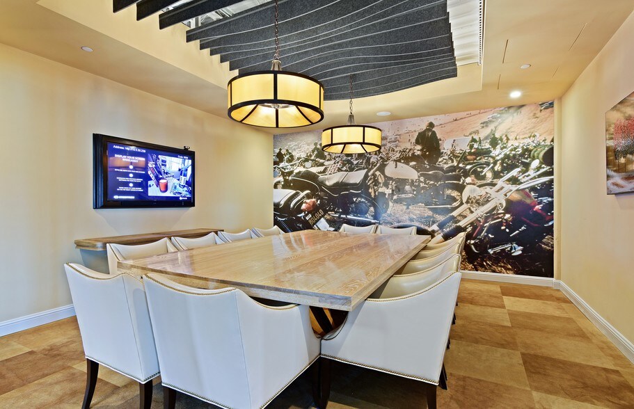 More Photos Of 21660 W Field Pky, Deer Park Office For Sale