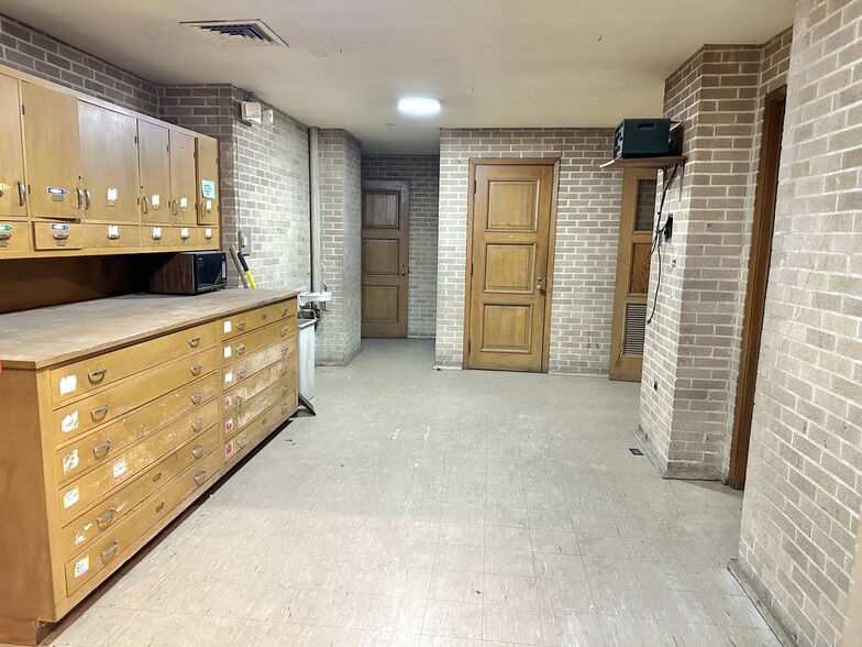 More Photos Of 3803 4th St, Brooklyn Religious Facility For Sale