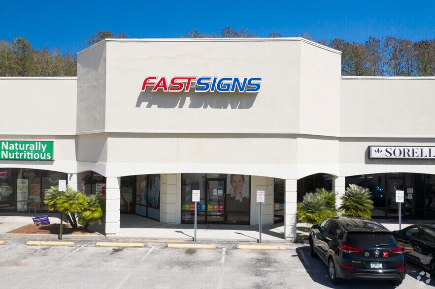 More Photos Of 14602-14618 N Dale Mabry Hwy, Tampa Unknown For Lease