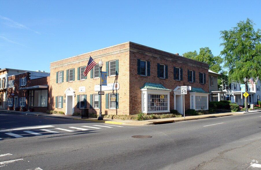 Primary Photo Of 9113 Church St, Manassas Office For Lease