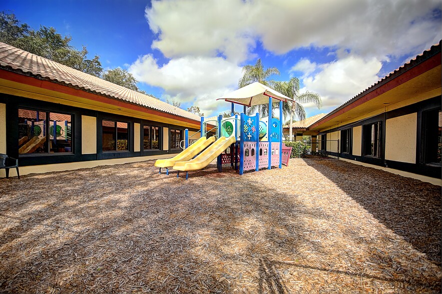 More Photos Of 353 Hiatt Dr, Palm Beach Gardens Schools For Sale