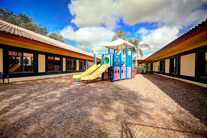 More Photos Of 353 Hiatt Dr, Palm Beach Gardens Schools For Sale