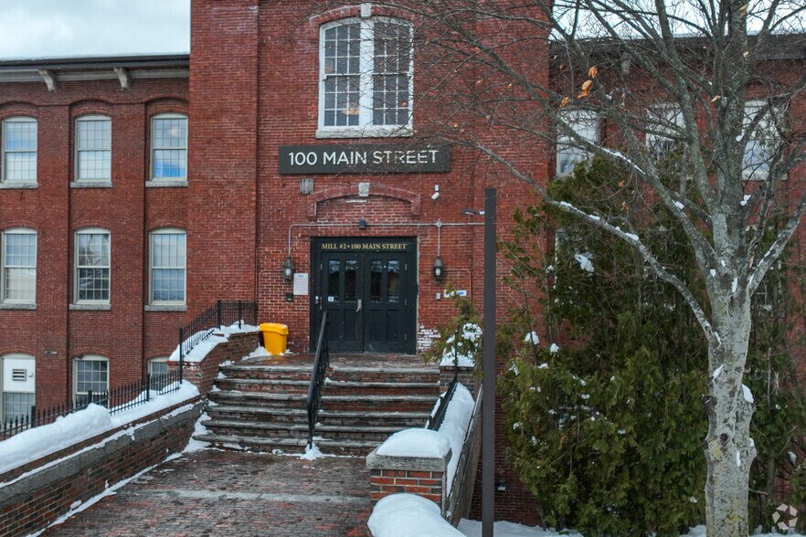 More Photos Of 383 Central Ave, Dover Apartments For Lease