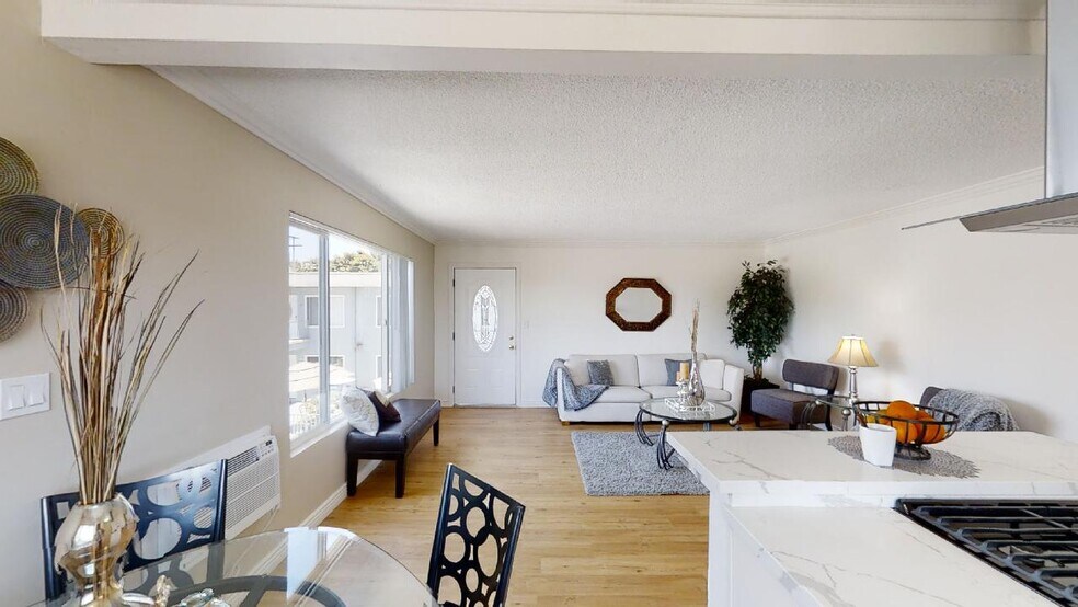 More Photos Of 3455 Del Rey St, San Diego Apartments For Sale