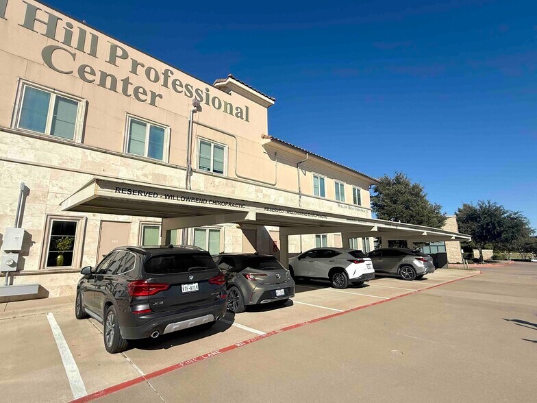 More Photos Of 5904 Chapel Hill Blvd, Plano Medical For Lease