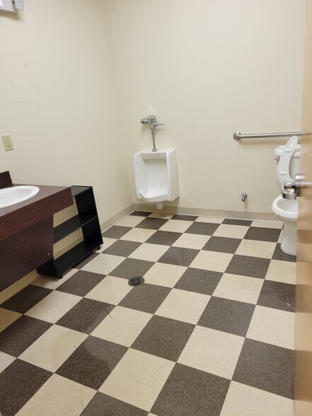 More Photos Of 125-175 Buckcreek Rd, Simpsonville Unknown For Lease