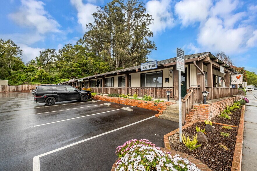 More Photos Of 3013-3035 Porter St, Soquel Office For Sale