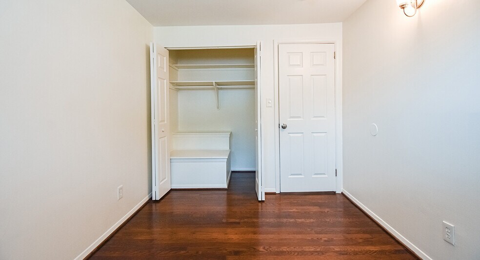 More Photos Of , Arlington Multifamily For Sale