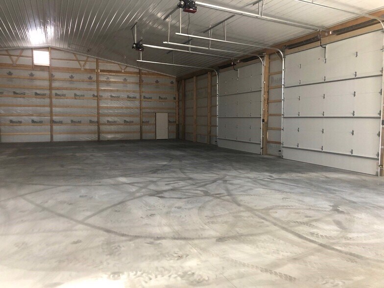 Primary Photo Of 13388 Route 9W, Hannacroix Distribution For Lease