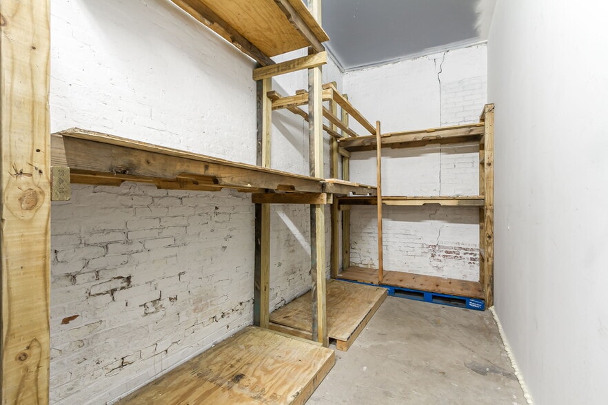 More Photos Of 64 Spencer St, Rochester Loft Creative Space For Sale