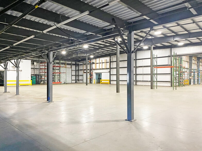 More Photos Of 340 Presumpscot St, Portland Warehouse For Sale