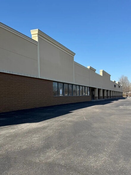 More Photos Of 1103-1109 Market St, Charlestown Freestanding For Lease