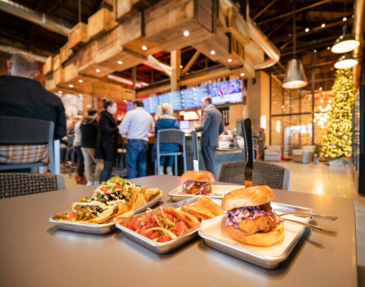 More Photos Of 9699 Railroad St, Elk Grove Restaurant For Lease