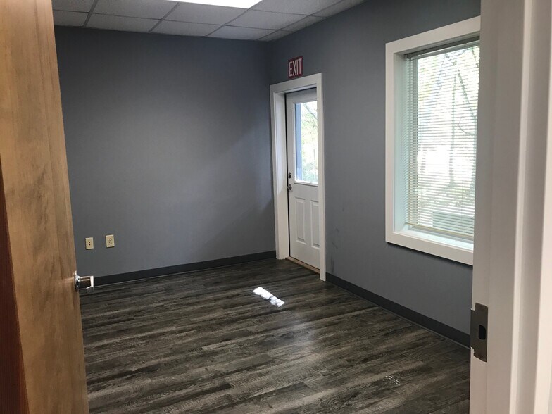 More Photos Of 3081 Holcomb Bridge Rd, Norcross Unknown For Sale