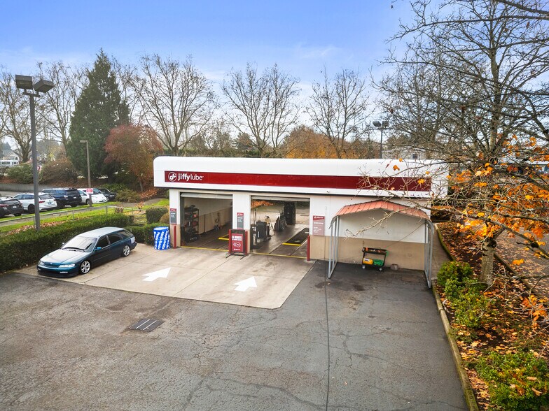 More Photos Of 2500 SE 165th Ave, Vancouver Auto Repair For Sale