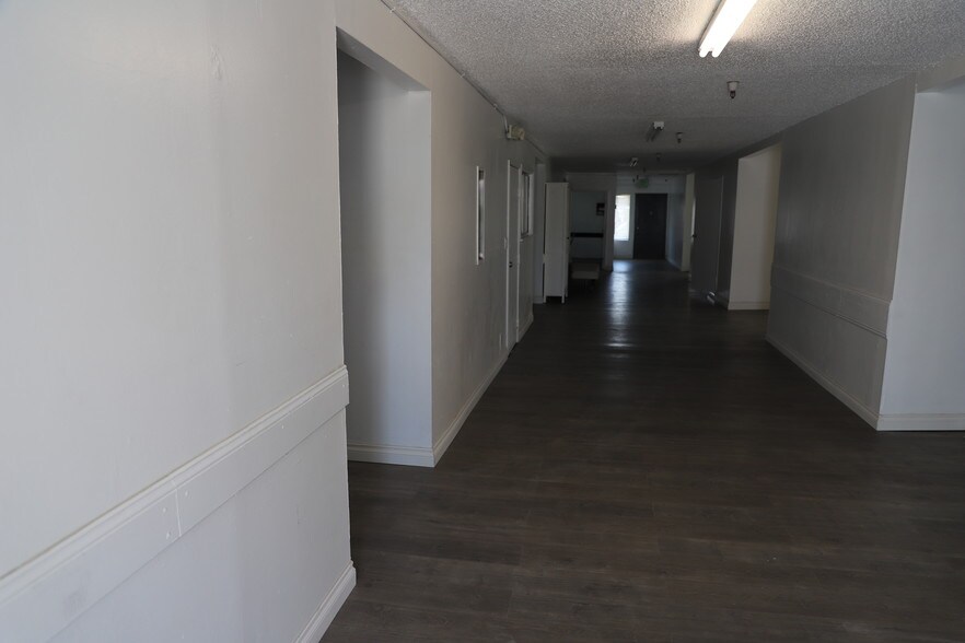 More Photos Of 11720 Inglewood Ave, Hawthorne Congregate Senior Housing For Sale