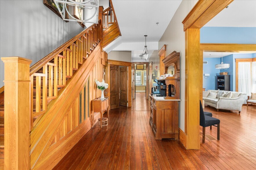 More Photos Of , Gainesville Hospitality For Sale