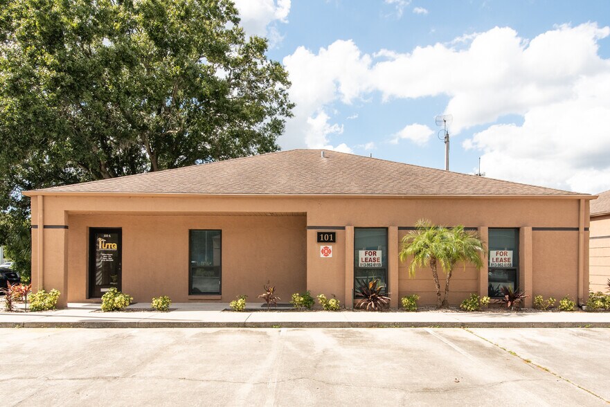 More Photos Of 5121 Ehrlich Rd, Tampa Medical For Lease