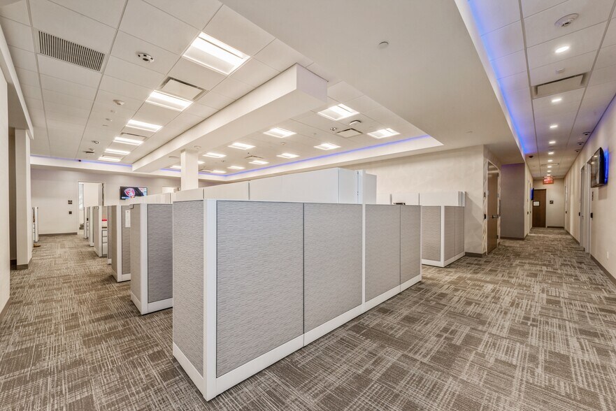 More Photos Of 511 Ocean Ave, Massapequa Office For Lease