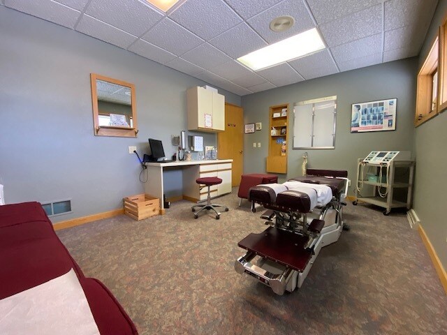 More Photos Of 3125 Main St, Stevens Point Office For Sale