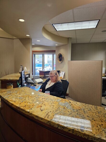 More Photos Of 1108 E Chocolate Ave, Hershey Medical For Sale