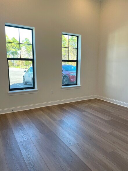 More Photos Of 440 - 446 Paseo Reyes Dr, Saint Augustine Coworking Space