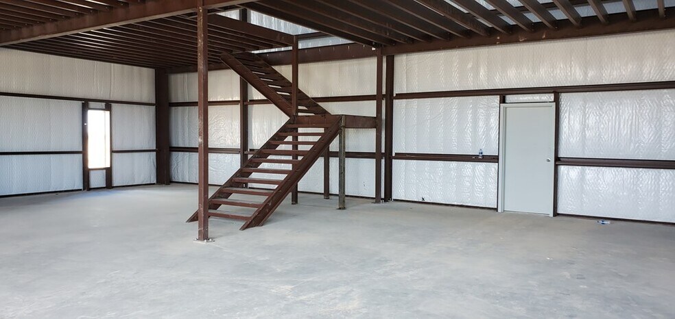 More Photos Of 14461 W I-20, Odessa Manufacturing For Sale