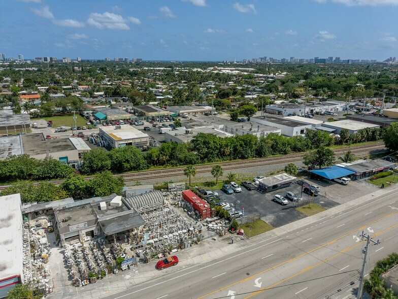 More Photos Of 1620 S Dixie Hwy, Pompano Beach Freestanding For Sale